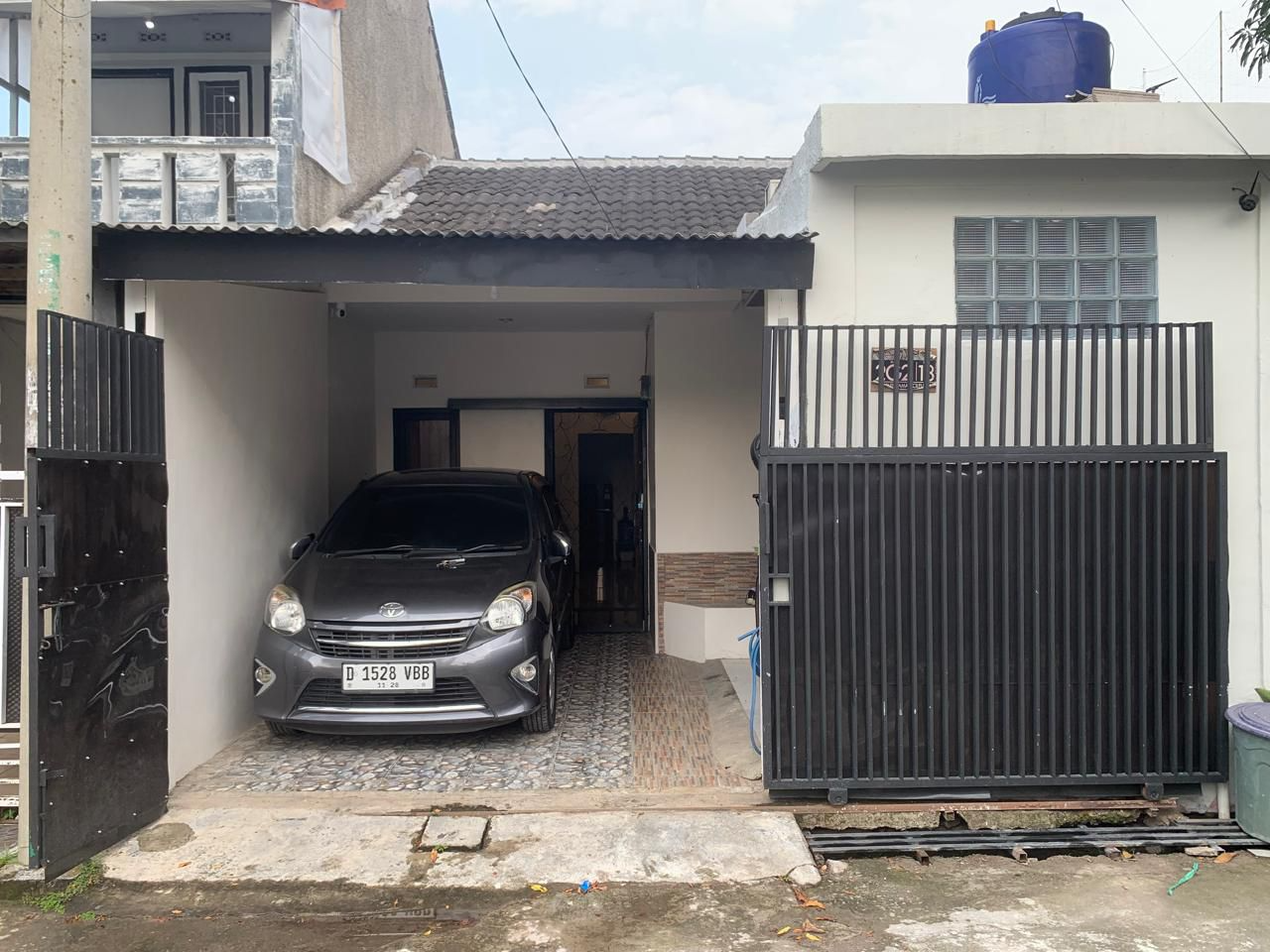 HARGA TERBAIK DI TAMAN CILEUNYI! Spek Premium, Posisi Istimewa